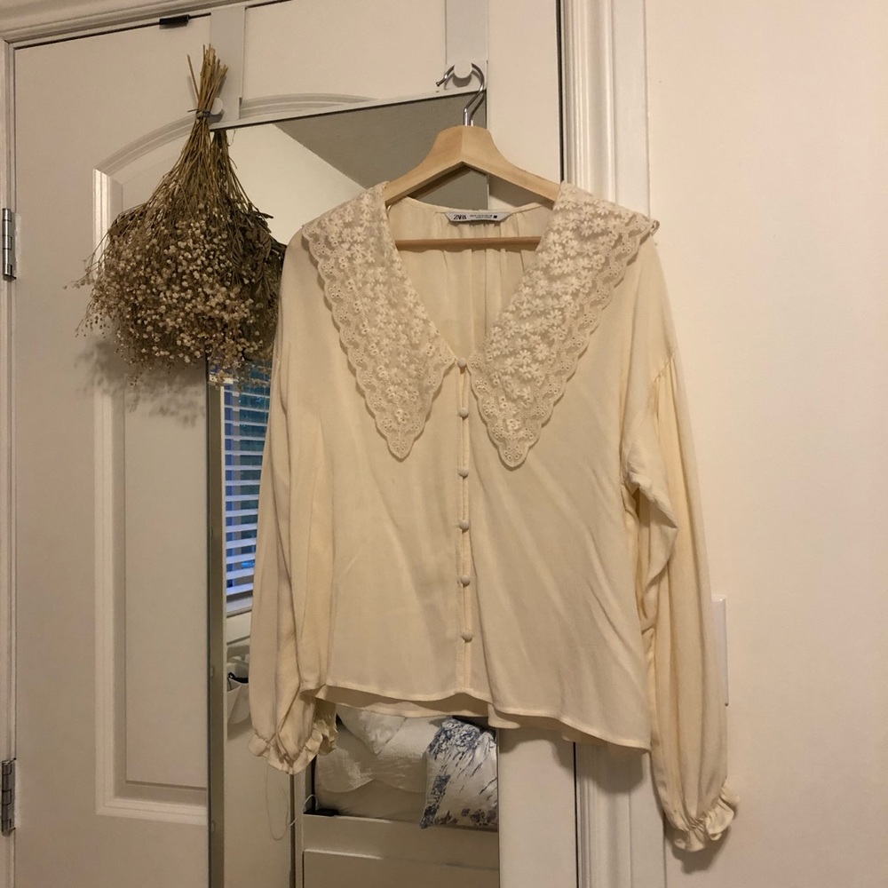 ZARA Peter Pan Collar Blouse